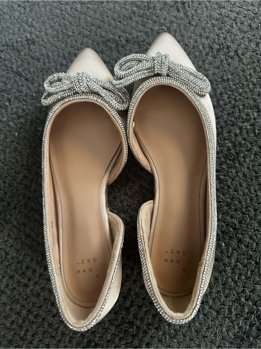 Ballet Flats with Crystal Bow in Light Beige